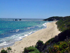 CC07, -34.258310, 115.034010 Looking along the beach back towards Cosy Corner carpark (CC18)