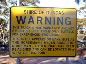 DUN17 -31.97239 lon=120.7812 Queen Victoria Rock rd and Old Hyden Norseman rd